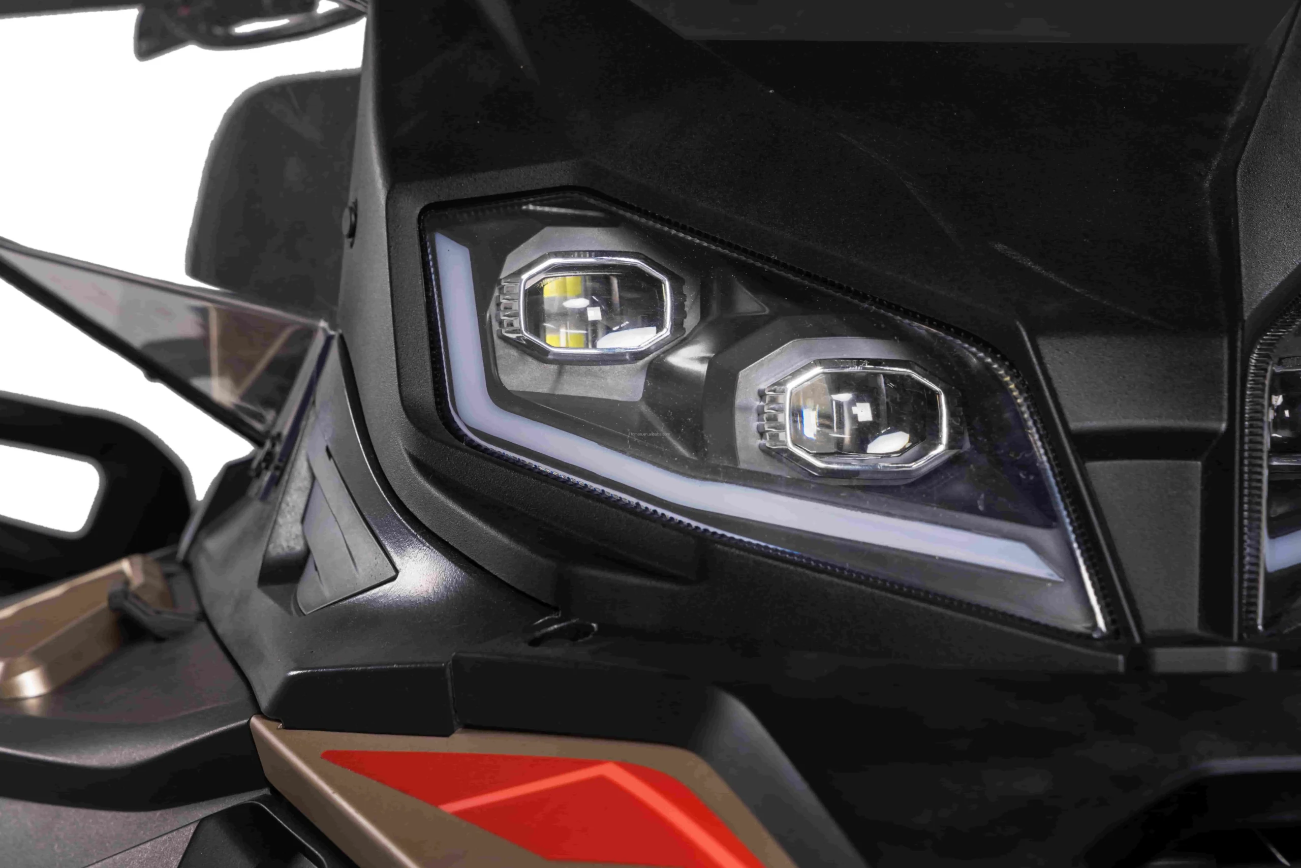 2025 New Innovation  1000 1000cc Snowmobile 4*4 Off-road for Adults