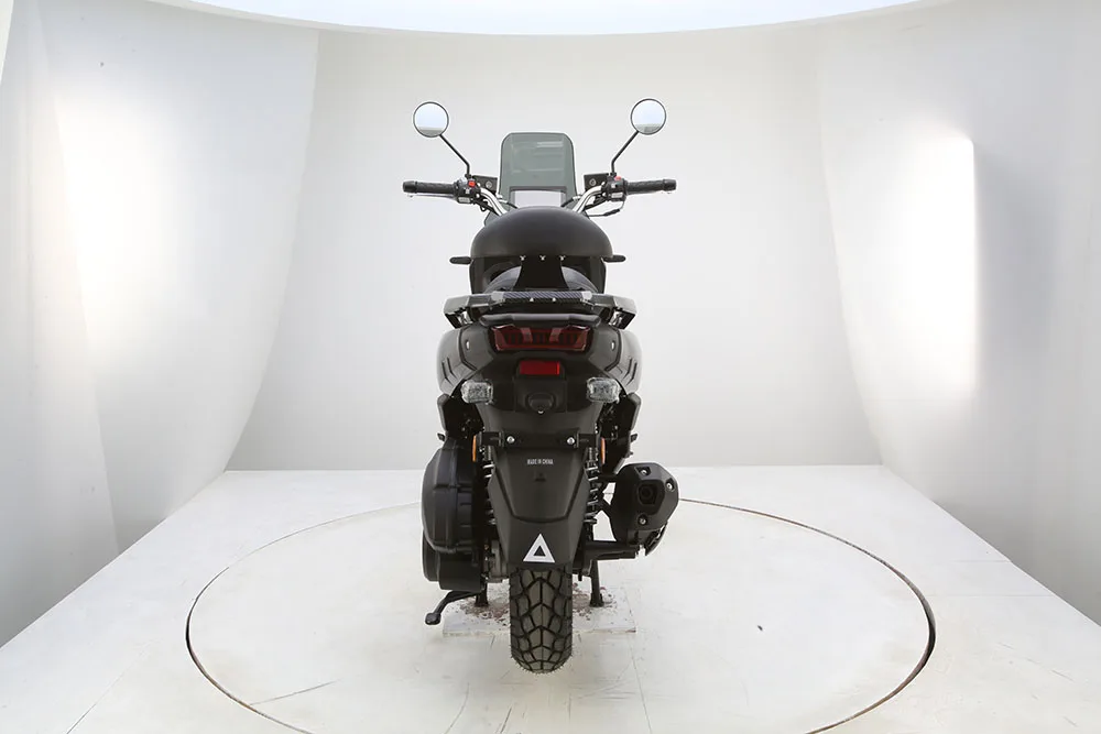 High quality 150cc adult gas scooter, motorcycle, scooter, gas powered