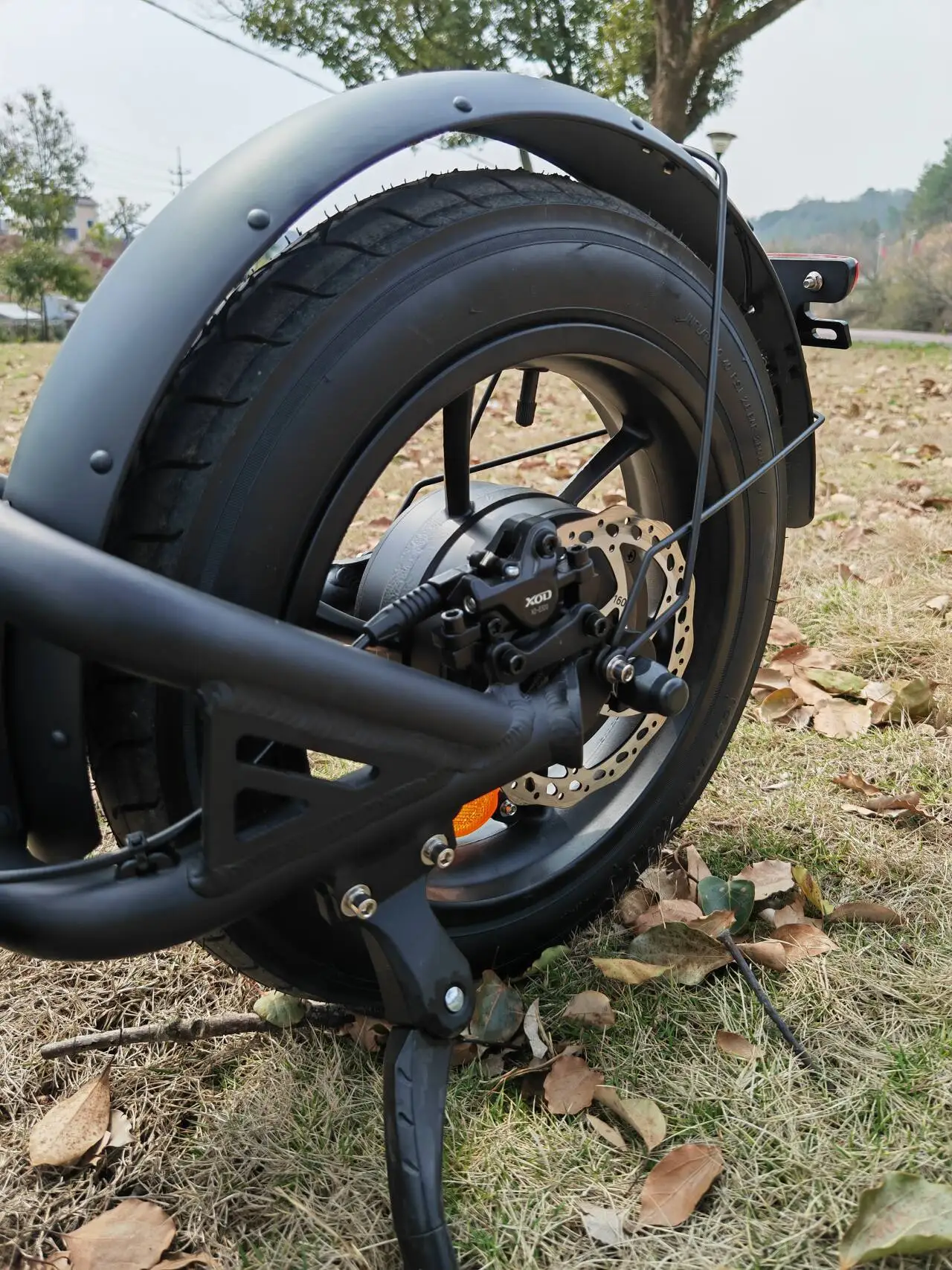 Fast Shipment HYD Mountain Electric Scooter 2000W Dual Motor E-Scooter