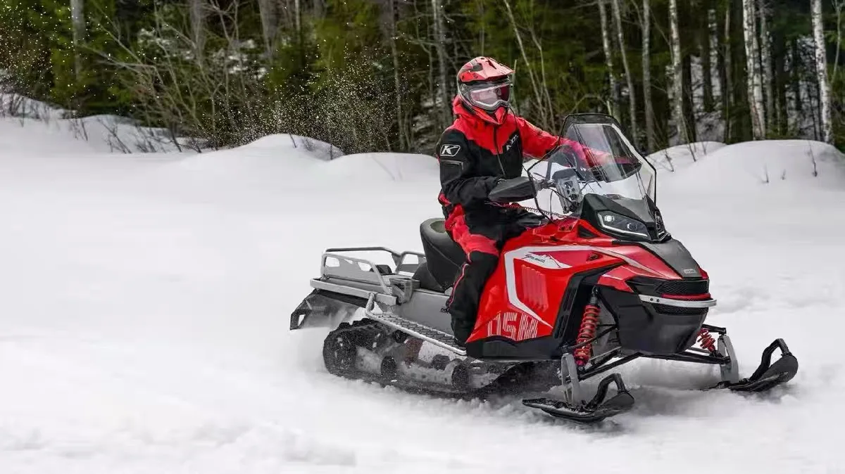 1000CC Two-Cylinder Touring Adult Snowmobile  for Snow and Sledding